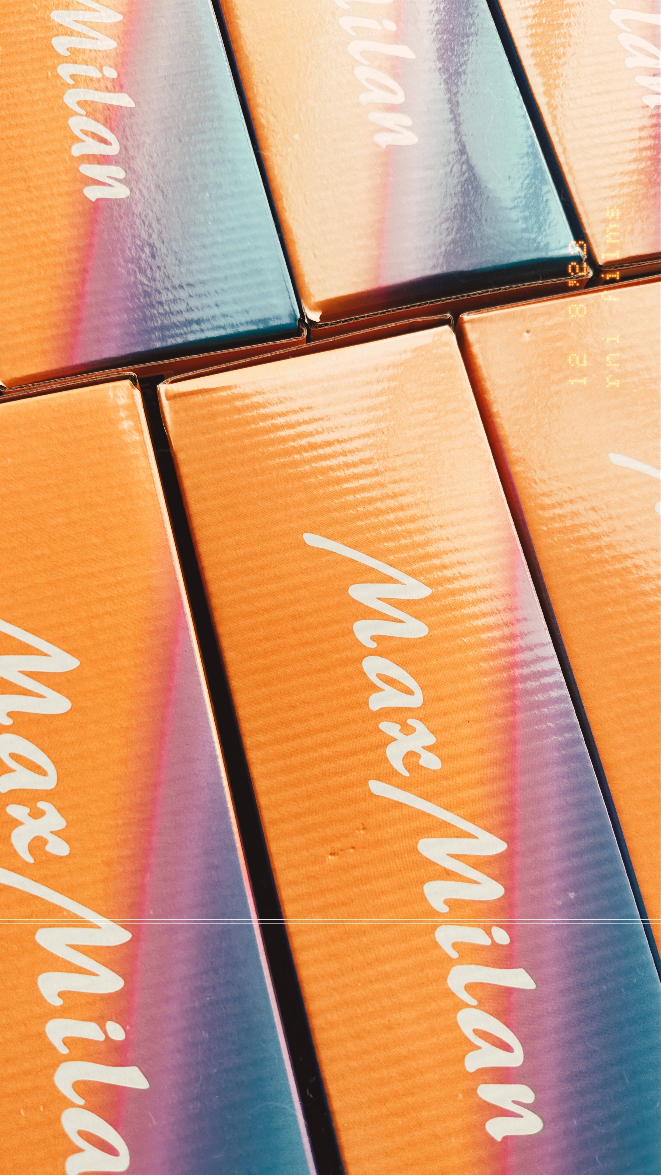 Maxmilan Shoebox